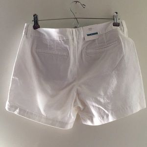 White Old Navy shorts